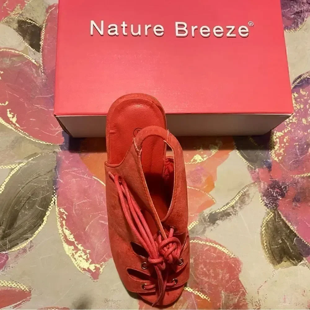 💥Natural Breeze Fuchia suede Tia  platform sandals size:8